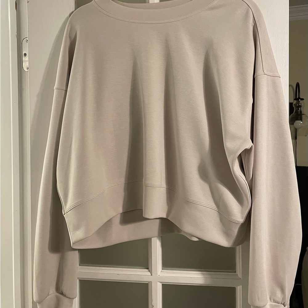 Lululemon SoftStreme Perfectly Oversized Crop Sz 10